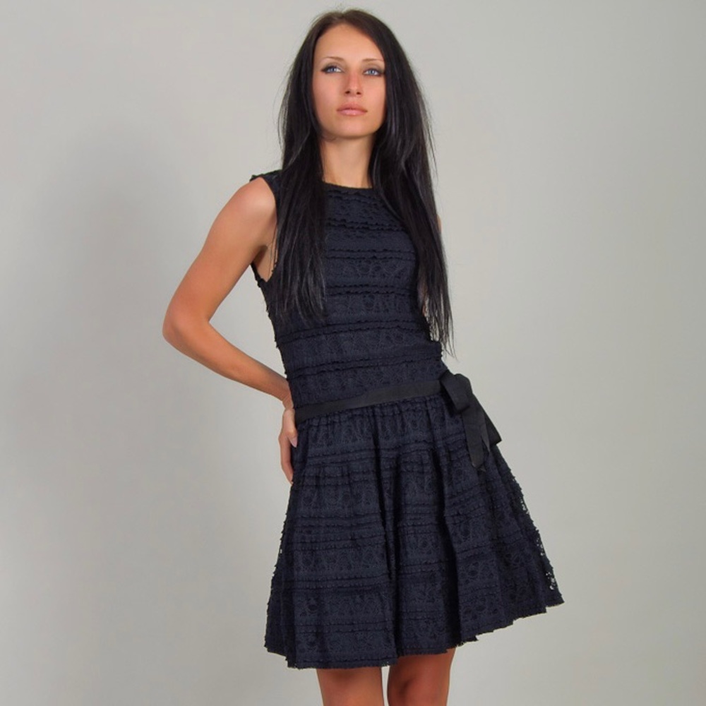 Zara Tiered Ruffled Lace A-Line Party Dress - L